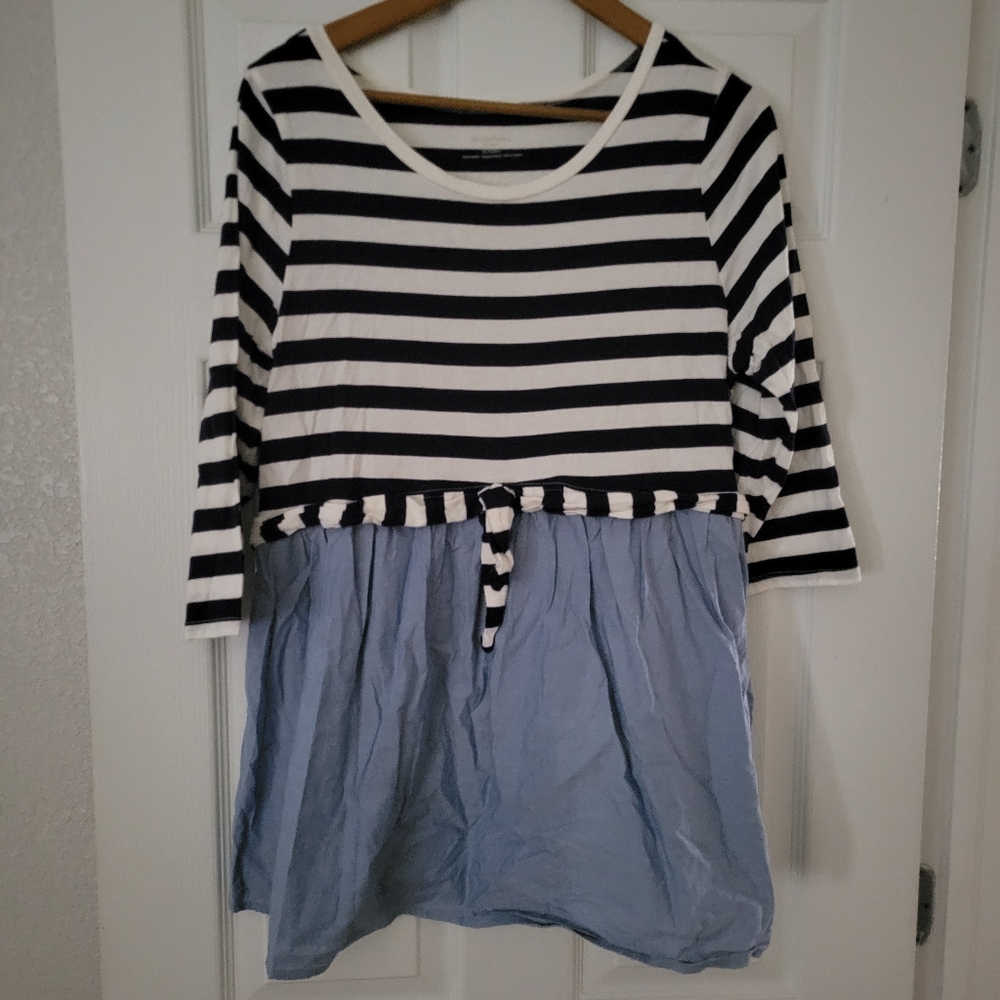 Xl Maternity top